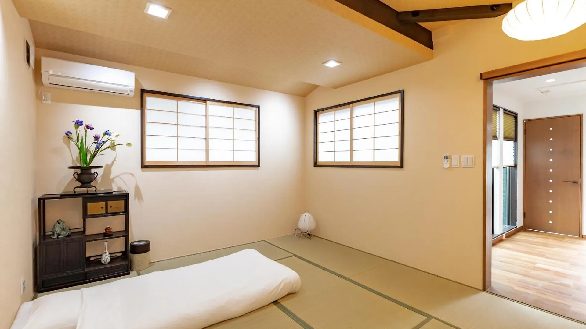 谷町君・星屋旅館・神泉ノ宿　二条城 Kyoto 0*,